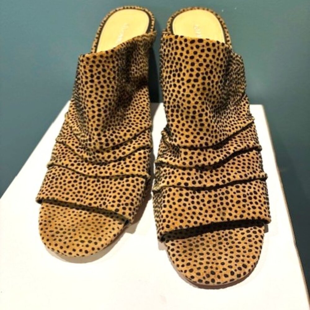 Gianni Bini Women’s 9.5M Ruched Polka Dot Open Toe Slip‑On Heels Tan Black